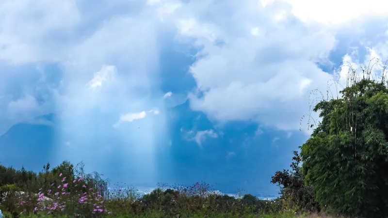 中国风景之云南西双版纳观音洞