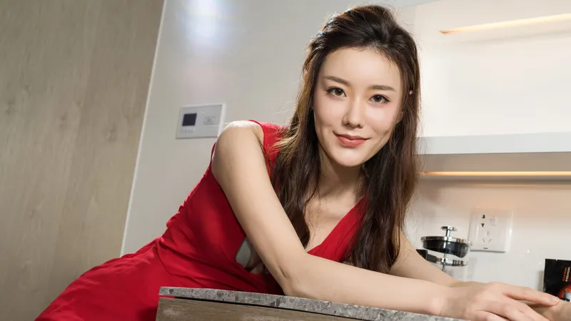 家教美女江琴红群照