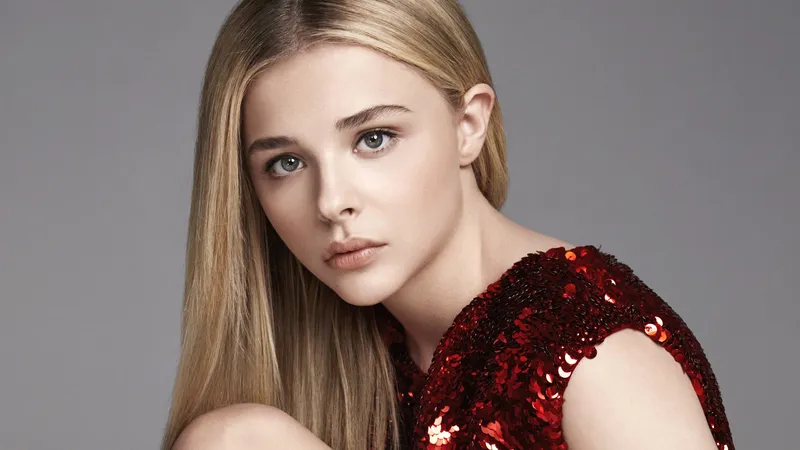 美丽的金发美女