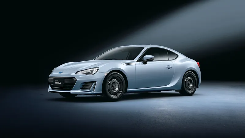 银白色斯巴鲁 2016 Subaru BRZ