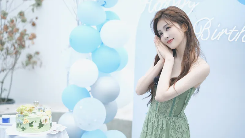 可爱美女生日照