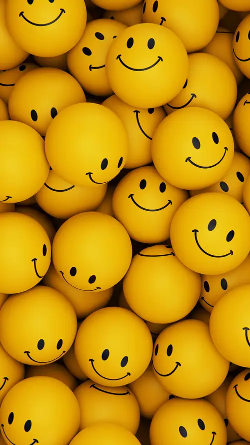 带笑脸的黄色乒乓球