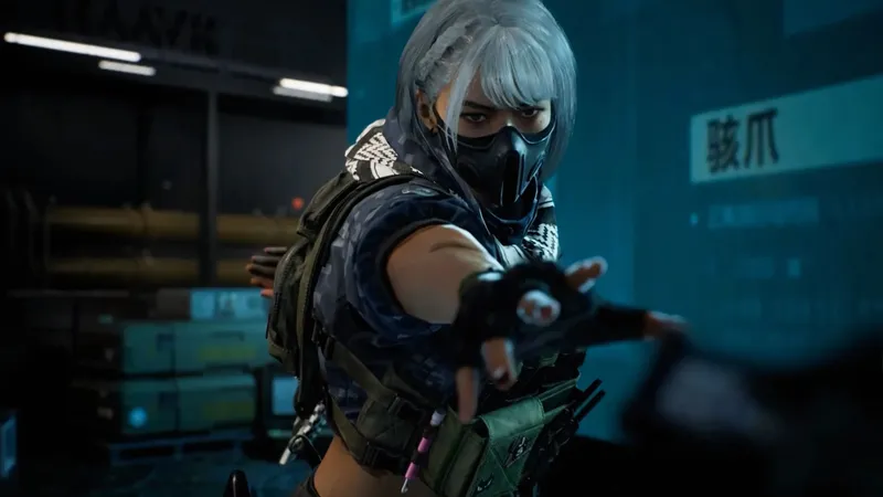 三角洲行动白毛士兵伸出手抓