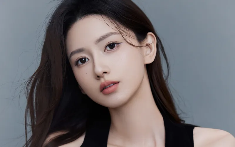 美女王秋紫高清特写