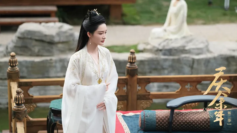 庆余年第二季李沁白裙剧照