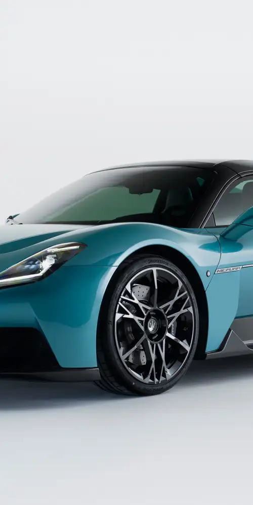 玛莎拉蒂MCPURA Cielo