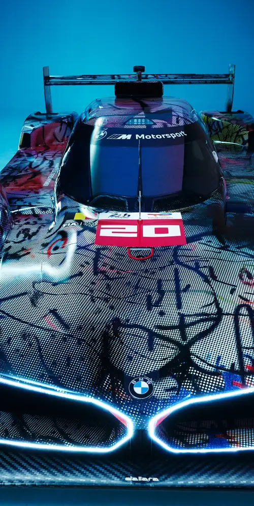 宝马艺术车Julie Mehretu