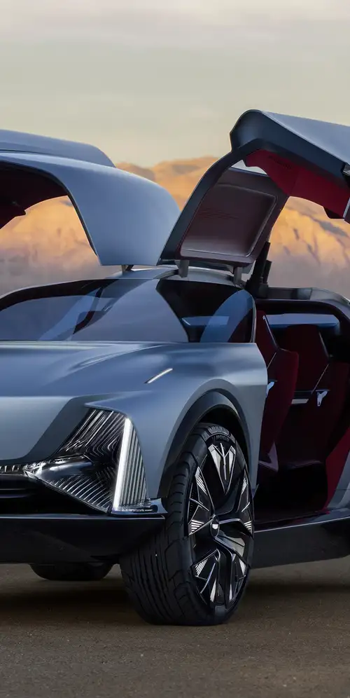 凯迪拉克高速跨界SUV