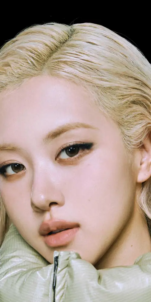 朴彩英（Rosé）个人