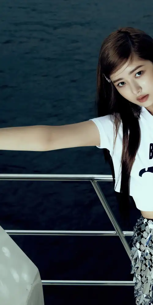 直丽IVE（K-pop）