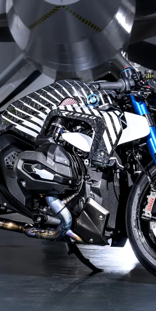 宝马R 1300 R泰坦未来