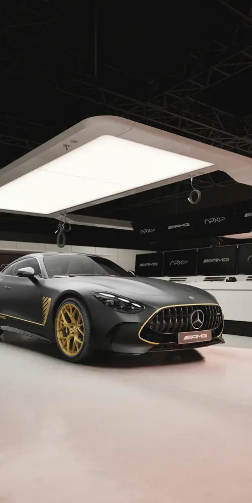 梅赛德斯-AMG GT 63 4MATIC+2025