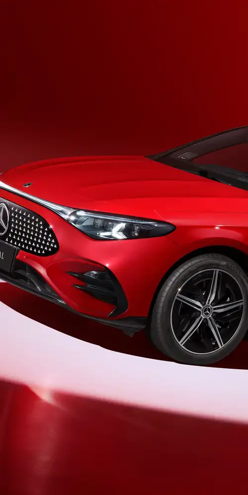 梅赛德斯-奔驰CLA 300 L