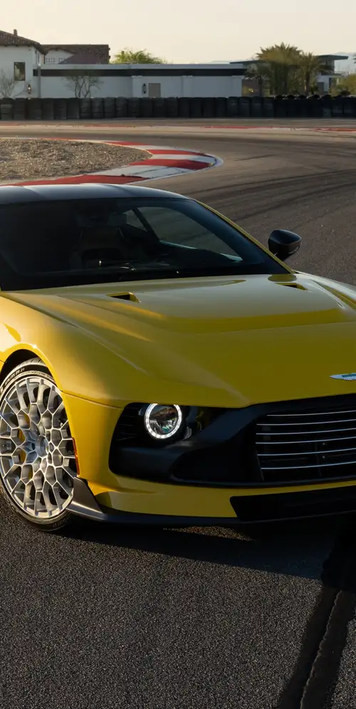 阿斯顿·马丁Valour赛道