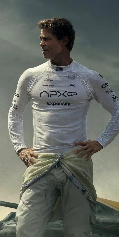 布拉德·皮特饰桑尼·海耶斯《F1：电影》