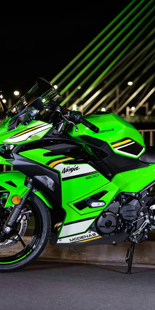 川崎忍者500 2025