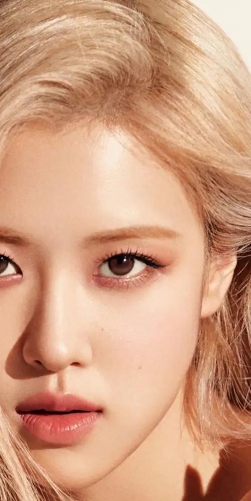 朴彩英（Rosé）美丽的歌手