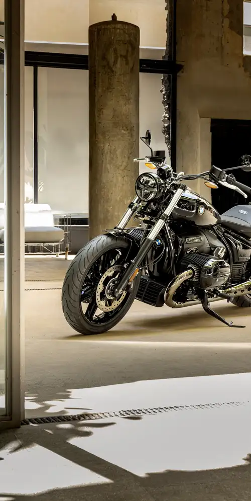 宝马R 18现代内饰