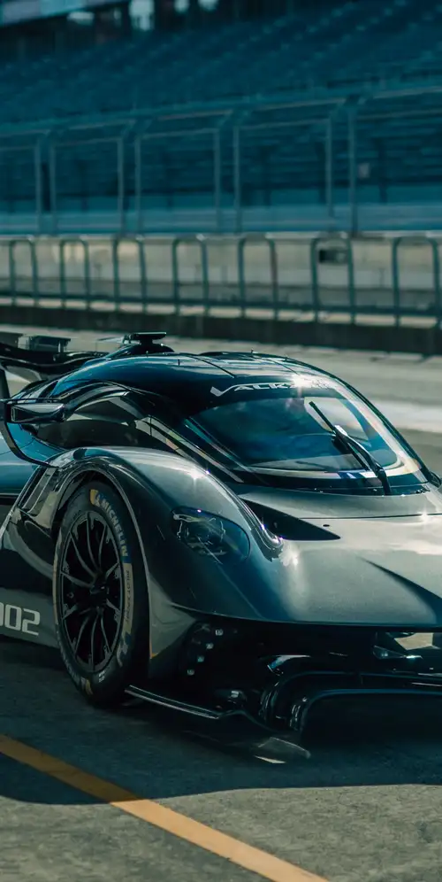 阿斯顿·马丁Valkyrie AMR Pro