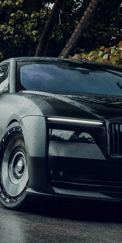 劳斯莱斯幽灵黑色轿车