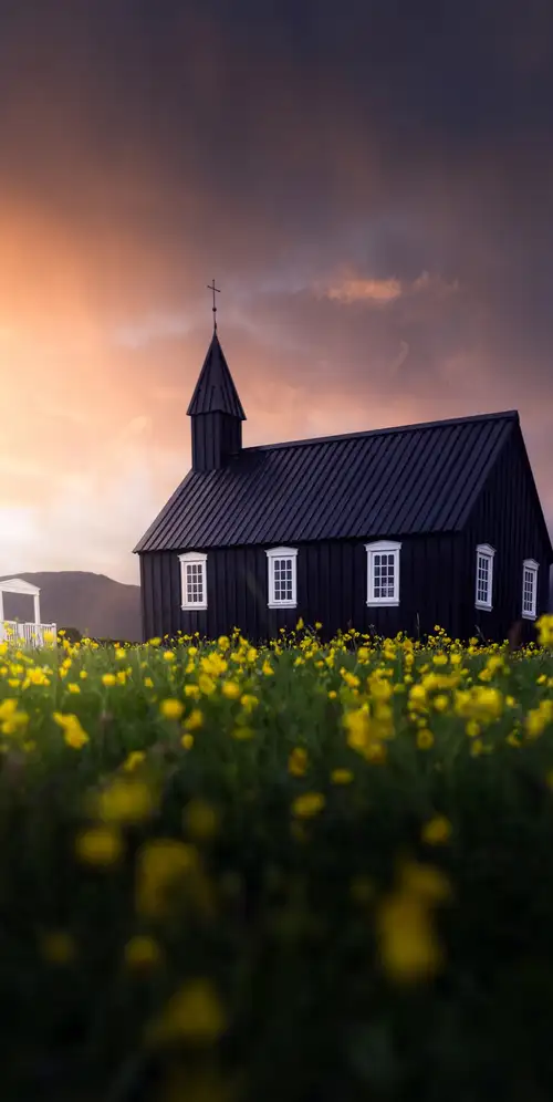 布迪尔黑教堂景观