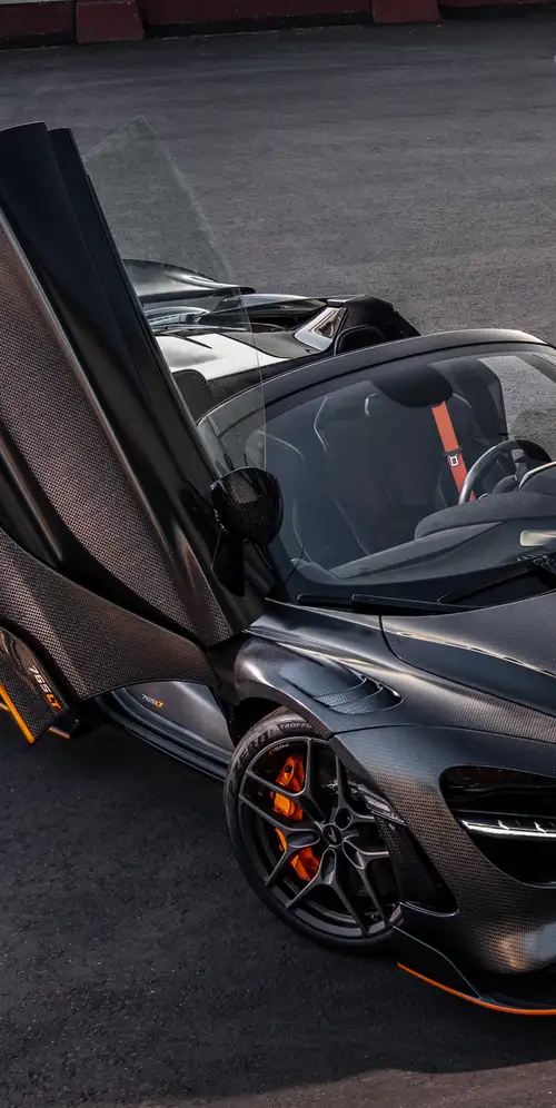 迈凯轮765LT蜘蛛碳版2024