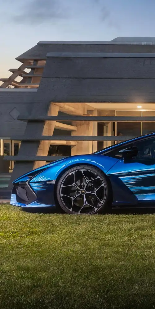 兰博基尼Revuelto歌剧院Unica美学