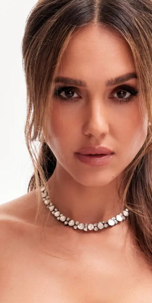 杰西卡·阿尔芭肖像