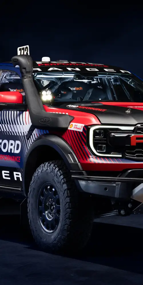 福特Ranger猛禽2024赛车