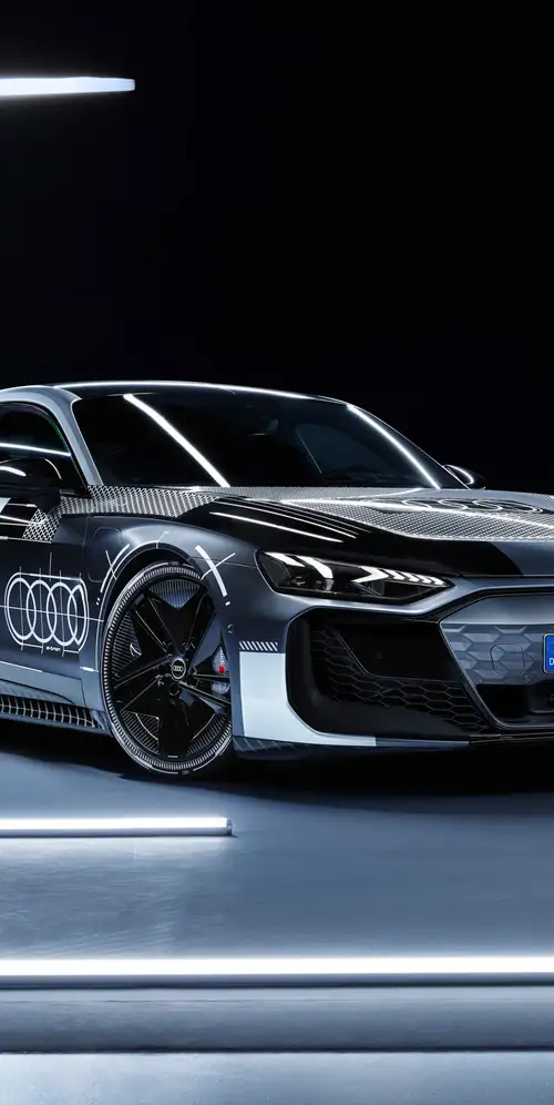 奥迪RS e-tron GT原型2024