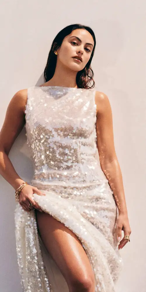 卡米拉·门德斯闪闪发光