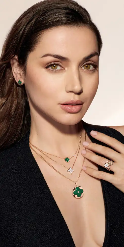 Ana de Armas黑色连衣裙