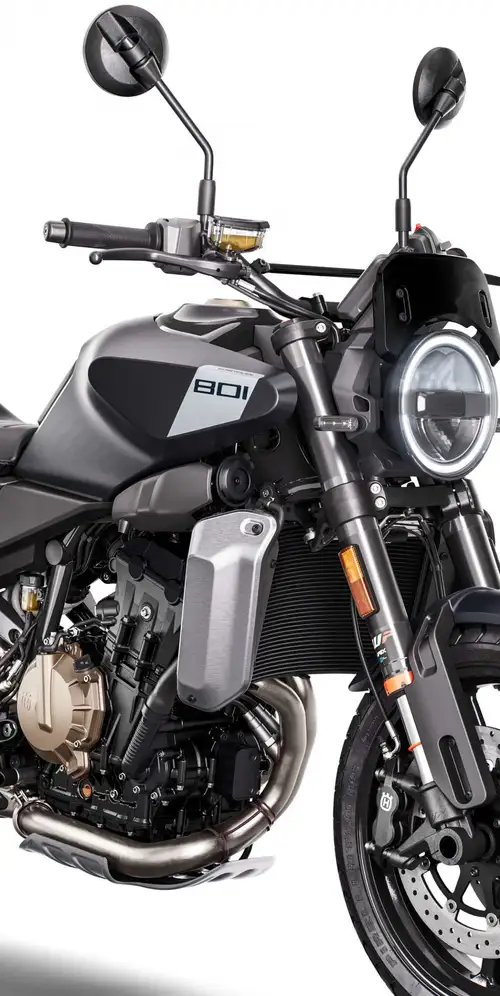 Husqvarna Svartpilen 801 2024