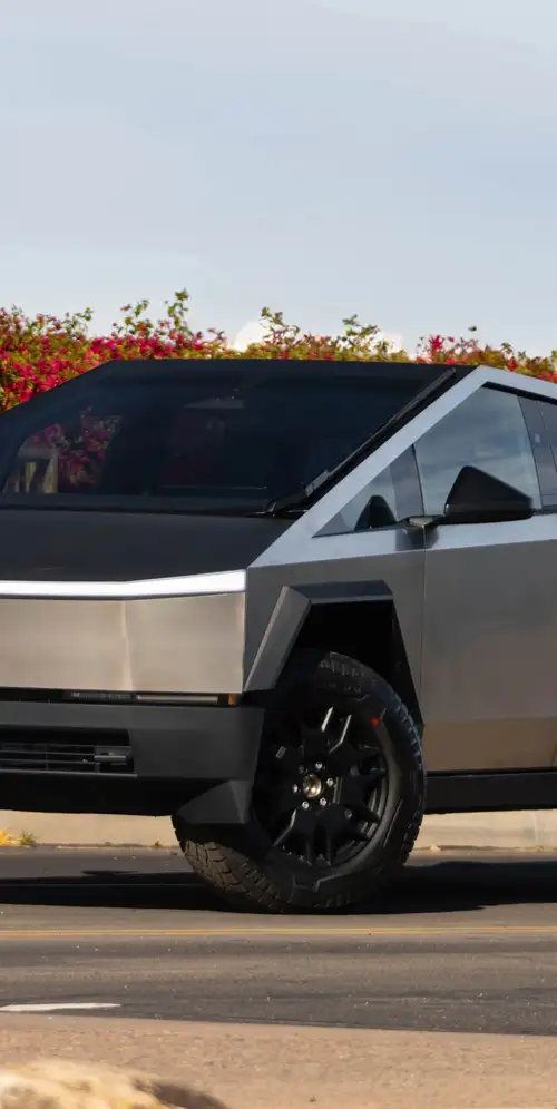 特斯拉赛博卡车