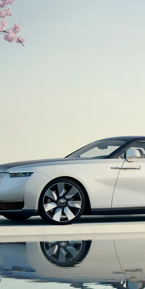 劳斯莱斯阿卡迪亚Droptail 2024