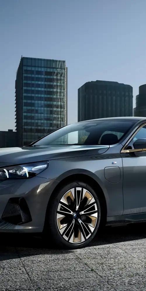 宝马i5 M运动版2024