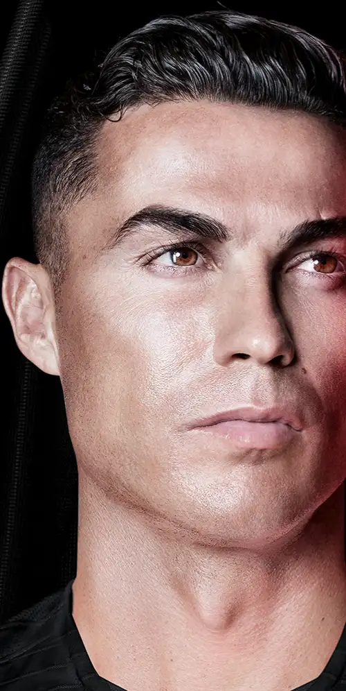 克里斯蒂亚诺·罗纳尔多黑色背景