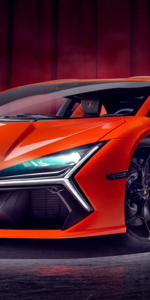 兰博基尼Revuelto混合动力超级跑车