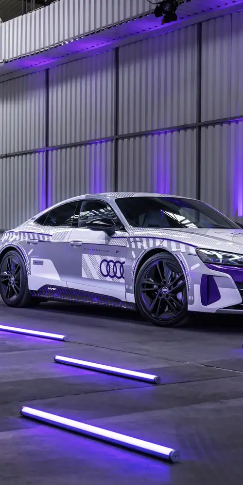 奥迪RS e-tron GT冰上赛版