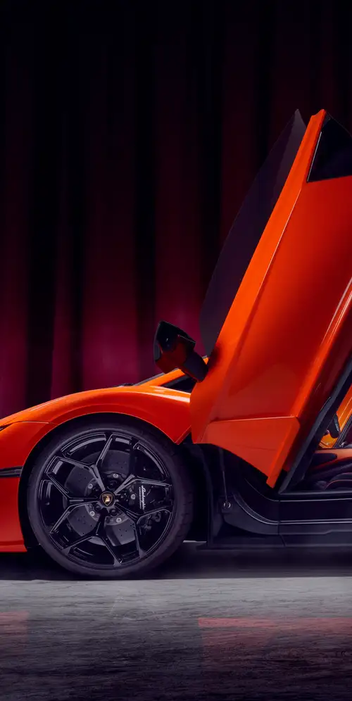 兰博基尼Revuelto插电式混合动力车