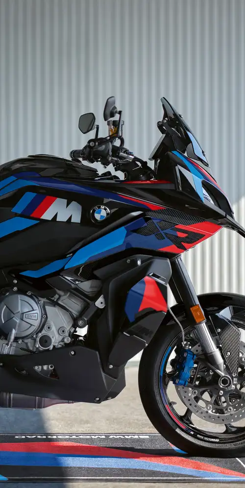 宝马M 1000 XR M套装