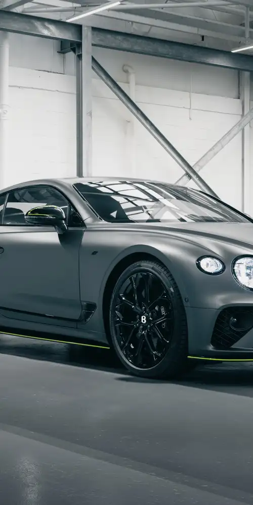 宾利欧陆GT V8 S Mulliner