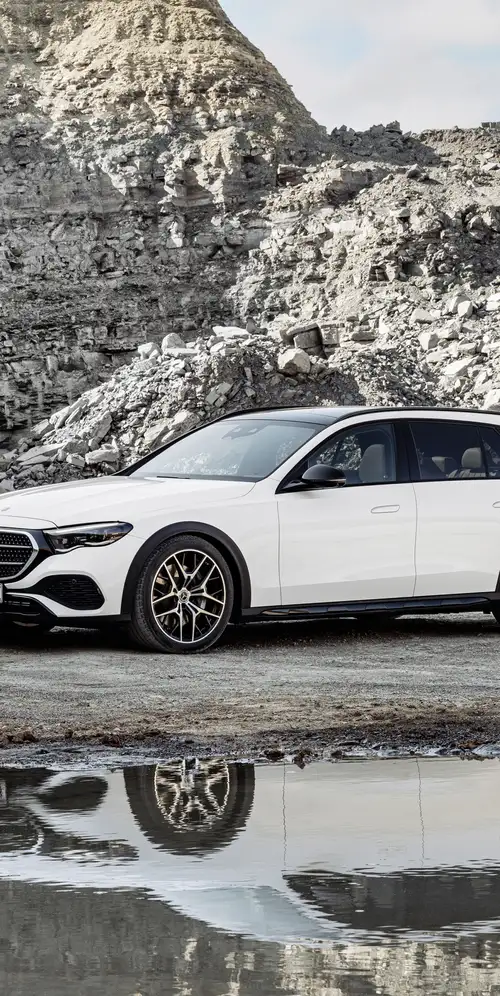 梅赛德斯-奔驰E 450 4MATIC 2024