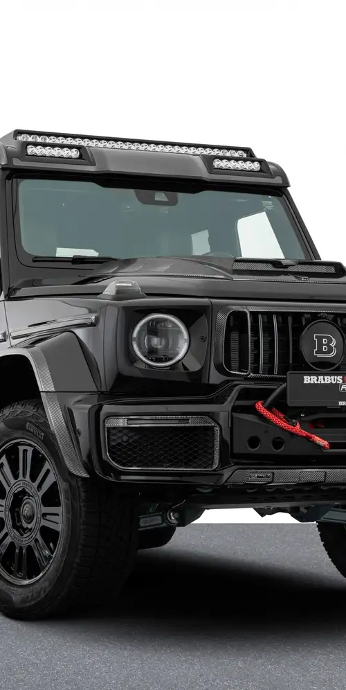 Brabus XLP 900 6x6超级黑色越野SUV