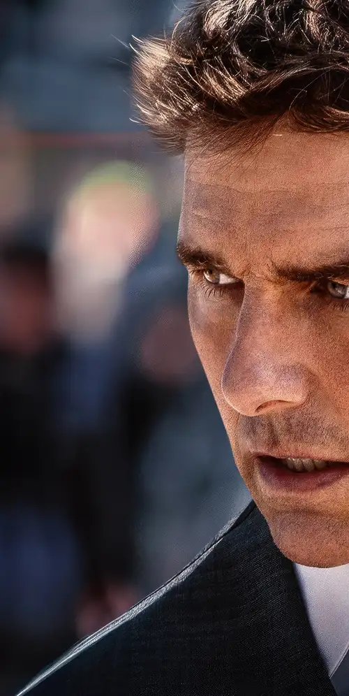 汤姆·克鲁斯饰Ethan Hunt