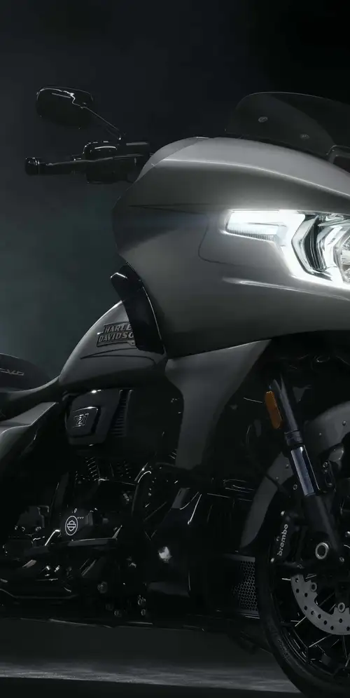 哈雷戴维森公路滑翔巡洋舰摩托车