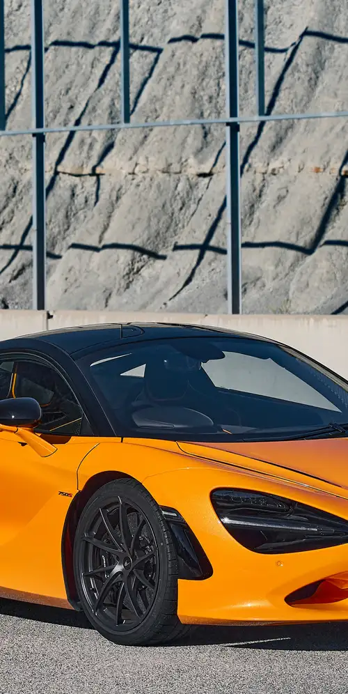 迈凯轮750S Coupé跑车