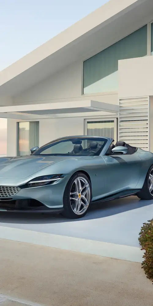 法拉利罗马蜘蛛跑车