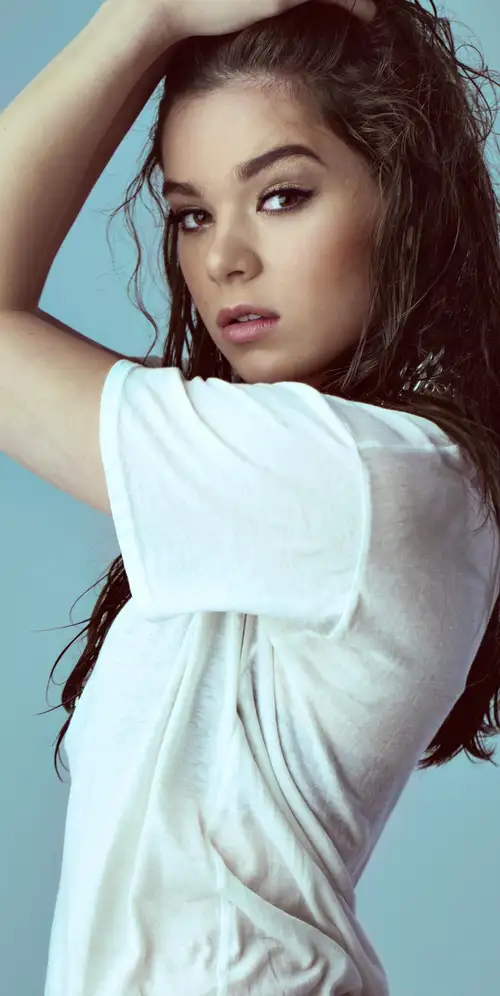 美国女演员海莉·斯坦菲尔德