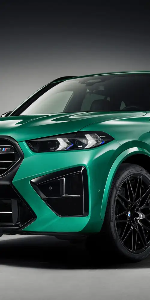 2023年宝马X5 M大赛